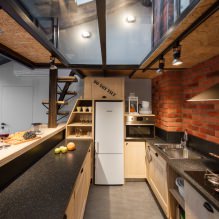 التصميم الداخلي للمطبخ مع سطح كونترتوب مظلم: الميزات والمواد والتركيبات و 75 صورة - 31
