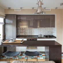 Interior de la cuina amb taulell fosc: característiques, materials, combinacions, 75 fotos-4