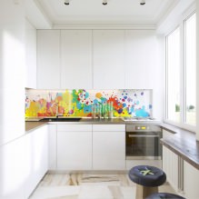 Witte keukenset: kenmerken naar keuze, combinatie, 70 foto's in het interieur-12