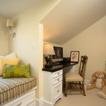 Çatı katındaki çocuk odasının düzenlenmesi: stil, dekorasyon, mobilya ve perde seçimi-4
