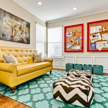 Geltona sofa interjere: tipai, formos, apmušalų medžiagos, dizainas, atspalviai, deriniai-0