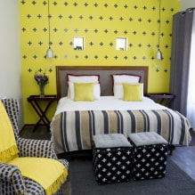 Dzeltenas tapetes interjerā: veidi, dizains, kombinācijas, aizkaru izvēle un stils-12