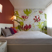 ورق حائط لغرفة نوم صغيرة: اللون ، والتصميم ، والجمع ، والأفكار للأسقف المنخفضة والغرف الضيقة - 0