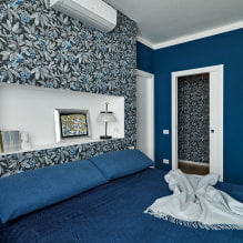 Paper pintat per a un dormitori petit: color, disseny, combinació, idees per a sostres baixos i habitacions estretes-1