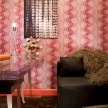 Rožiniai tapetai interjere: tipai, dizaino idėjos, atspalviai, derinimas su kitomis spalvomis-0