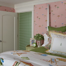 Roze behang in het interieur: soorten, ontwerpideeën, tinten, combinatie met andere kleuren-4