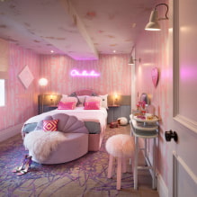 Tapet roz în interior: tipuri, idei de design, nuanțe, combinație cu alte culori-5