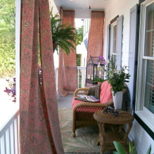 Pouličné závesy pre altány a verandy: typy, materiály, dizajn, fotografia terasovej výzdoby-7
