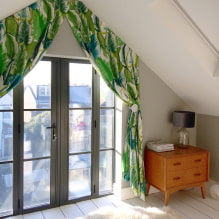 Rideaux pour fenêtres de toit : types, choix du tissu, couleur, design, fixation, décor-1