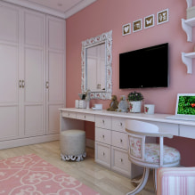 Rožinis kambario interjeras: derinys, stiliaus pasirinkimas, apdaila, baldai, užuolaidos ir dekoras-3