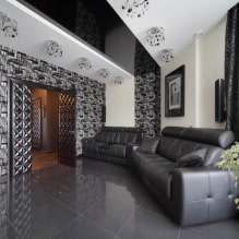 Черно-бял опънат таван: видове конструкции, текстури, форми, опции за дизайн-7