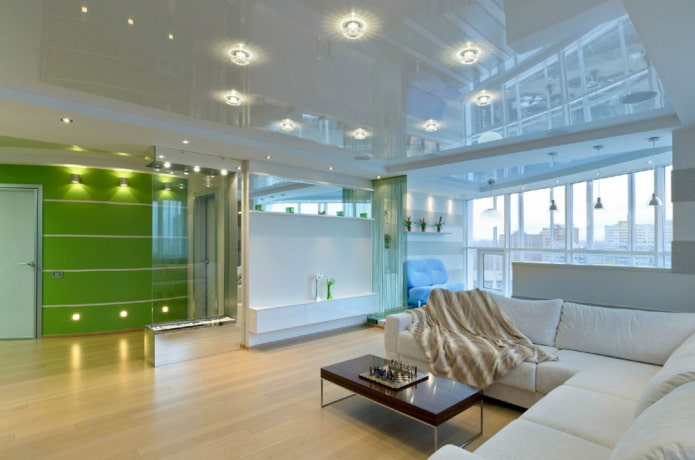 Stretch loft hvid: muligheder for brug i interiøret