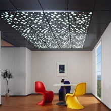 Verlaagde plafonds: soorten, materialen, vormen, ontwerp, kleur, verlichting, foto's in het interieur-5