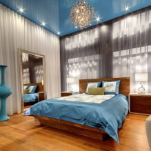 Сини тавани в интериора: снимки, гледки, дизайн, осветление, комбинация с други цветове, стени, завеси-5