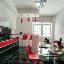 Možnosti dokončení stropu v kuchyni: typy konstrukcí, barva, design, osvětlení, kudrnaté tvary-5