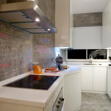 Dekoratyvinis tinkas virtuvėje: tipai, dizaino idėjos, spalvos, prijuostės apdaila-0
