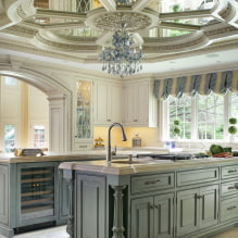 Miroir dans la cuisine: types, formes, tailles, design, options d'emplacement à l'intérieur-3