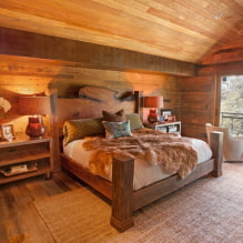Drevené postele: fotografia, typy, farba, dizajn (vyrezávané, starožitné, s mäkkým čelom atď.) - 0