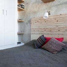 Łóżka drewniane: zdjęcie, rodzaje, kolor, design (rzeźbione, antyczne, z miękkim zagłówkiem itp.) - 3