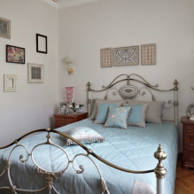 Giường sắt rèn: hình ảnh, chủng loại, màu sắc, thiết kế, đầu giường bằng các yếu tố rèn-0