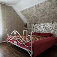 السرير في غرفة النوم: الصورة ، التصميم ، الأنواع ، المواد ، الألوان ، الأشكال ، الأنماط ، الديكور -7