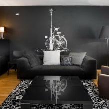 Musta sohva sisätiloissa: verhoilumateriaalit, sävyt, muodot, muotoiluideot, yhdistelmät-4