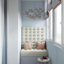 Dīvāns uz balkona vai lodžijas: veidi, dizains, formas, ievietošanas iespējas-1
