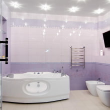 Fialová a fialová koupelna: kombinace, dekorace, nábytek, instalatérské práce a dekor-3