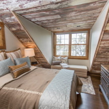 Tavan arası yatak odası: imar ve düzen, renk, stiller, kaplamalar, mobilya ve perdeler-2