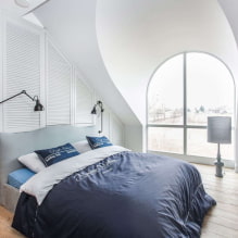 Спалня на тавана: зониране и оформление, цвят, стилове, покрития, мебели и завеси-8