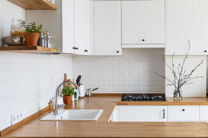 Skandinaviškas stilius virtuvės interjere: mes kuriame jaukų dizainą