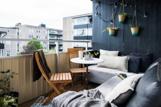 Reka bentuk balkoni dan loggia: idea reka bentuk, hiasan, pilihan warna, perabot, gaya dan hiasan