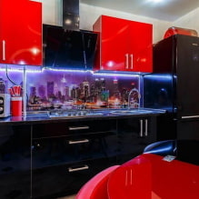 Dapur merah dan hitam: kombinasi, pilihan gaya, perabot, kertas dinding dan langsir-2