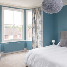 חדר שינה בגוונים כחולים: מאפייני עיצוב, שילובי צבעים, רעיונות עיצוב -1