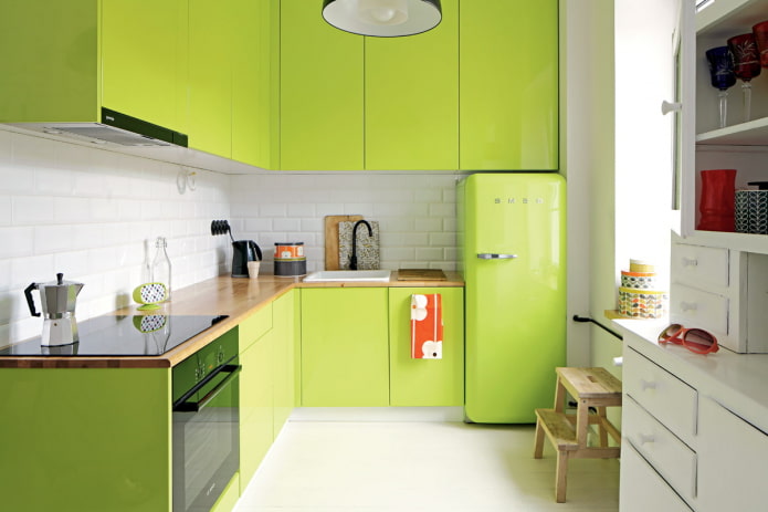 Dapur hijau muda: kombinasi, pilihan langsir dan kemasan, pilihan foto