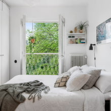غرفة نوم بألوان بيضاء: الصورة في الداخل ، أمثلة التصميم - 8