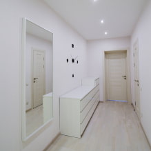 Caractéristiques de la conception du couloir et du couloir dans le style du minimalisme-3