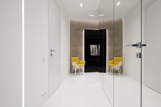 Käytävän ja käytävän suunnittelun piirteet minimalismin tyyliin