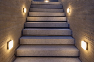 Осветление на стълбището в къщата: реални снимки и примери за осветление