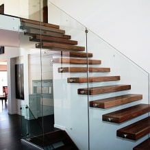 Merdivenler-5 için korkuluk seçiminin özellikleri