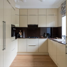 Design bucătărie cu dulapuri până la tavan-0