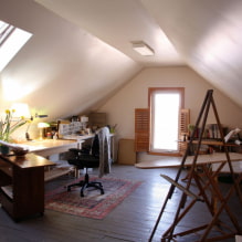 Hvordan man dekorerer et værelse på loftet? -4