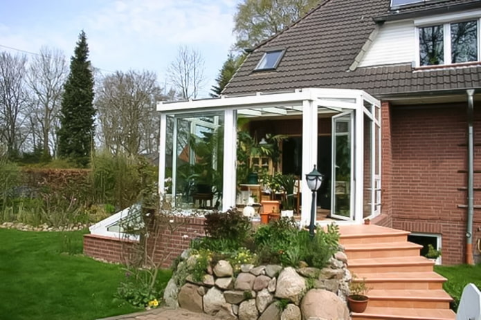 Estensione della veranda alla casa: viste, foto all'interno e idee di design