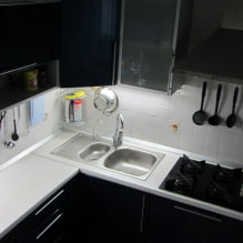 Опции за дизайн на кухня с мивка в ъгъла-5