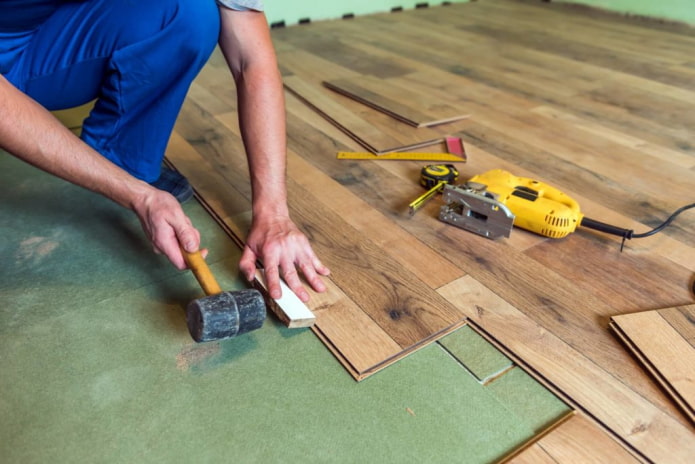 كيف تضع الأرضيات الخشبية بنفسك؟