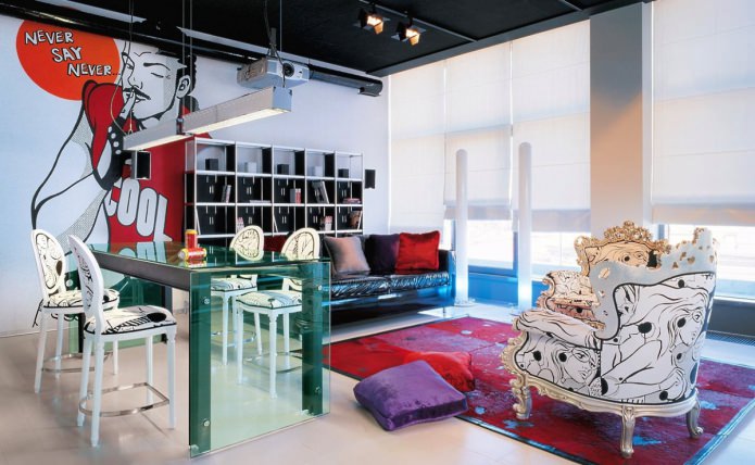 Pop-art design obývacího pokoje