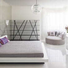 Λευκό πάτωμα στο εσωτερικό: τύποι, σχέδιο, συνδυασμός με το χρώμα των τοίχων, της οροφής, των πορτών, των επίπλων-10